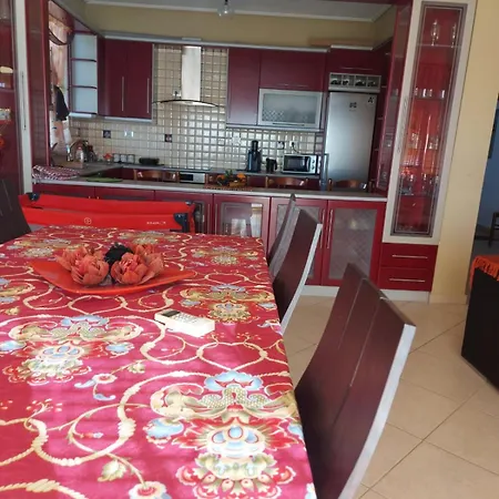 Luiziana Apartment