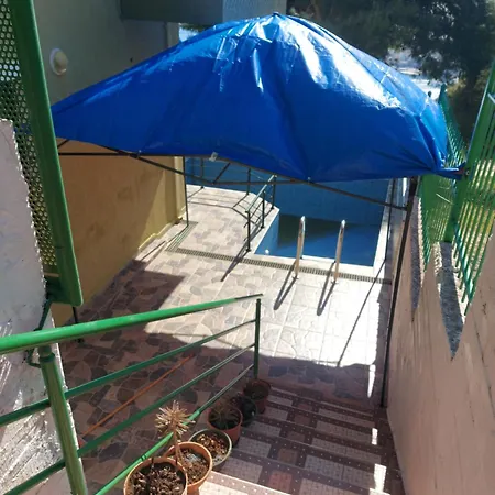 Luiziana Apartment *