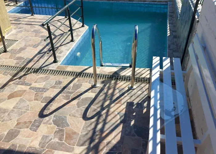 Luiziana Apartament *