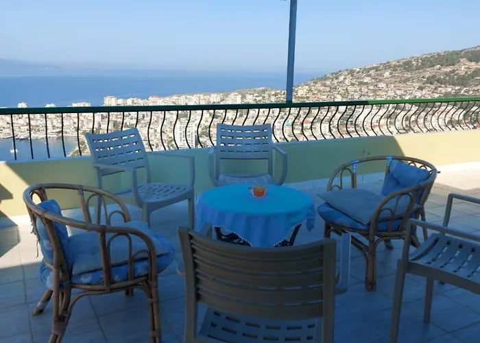Luiziana Apartament *