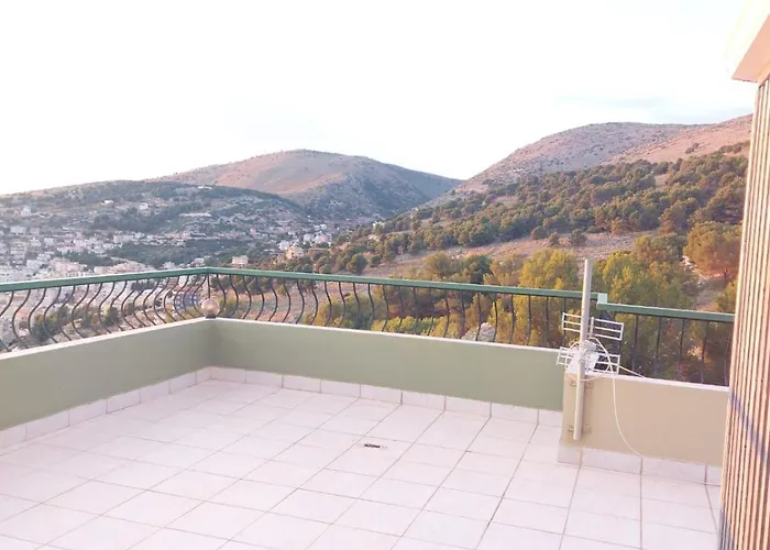 Luiziana Apartament *