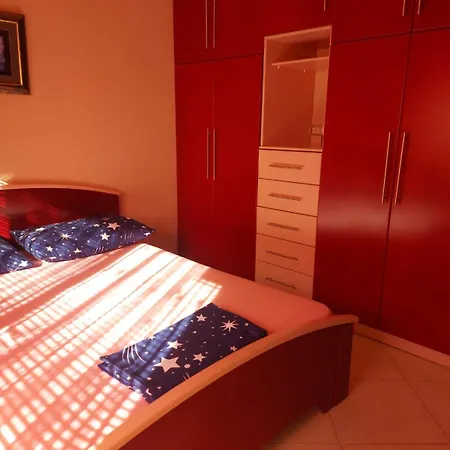 Luiziana Appartement Saranda
