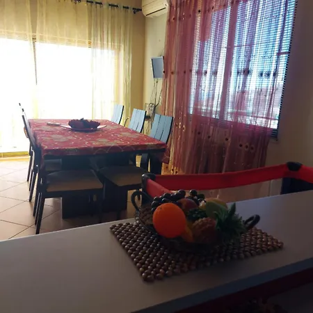 Luiziana Appartement *