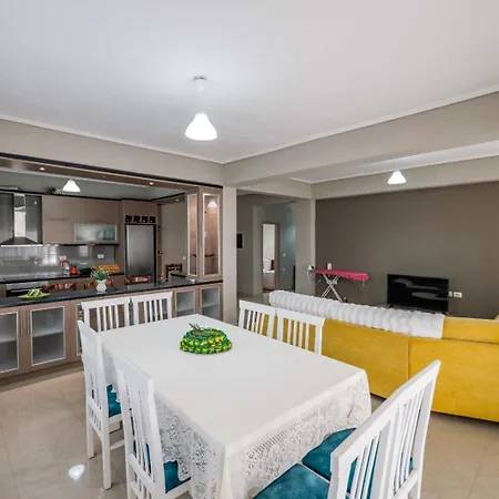 Luiziana Appartement