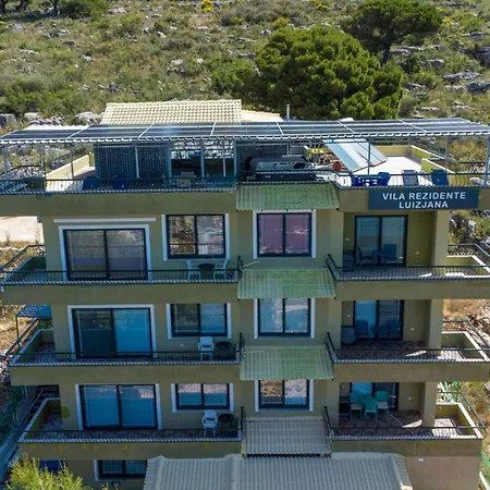 Apartament Luiziana *