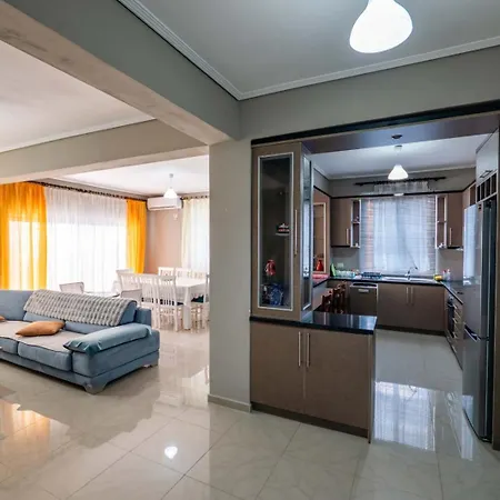 Luiziana Appartamento Sarandë